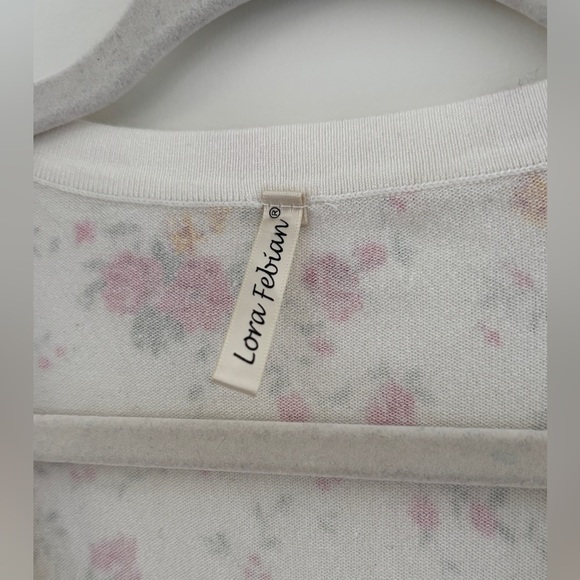 Lora Febian Women's Medium Cropped Cardigan Wildflowers Cottagecore Romantic‎ - Picture 3 of 7